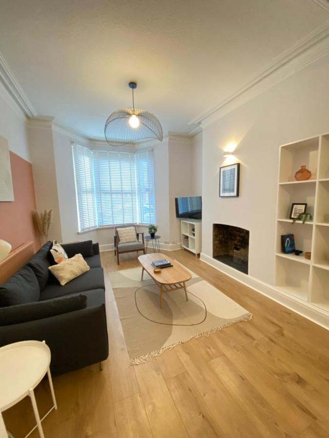 Taffs Mead House Location, Nr Stadium, Family Friendly Cardiff