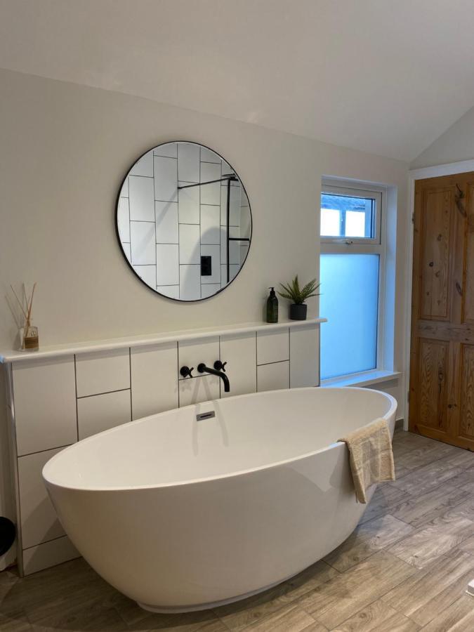 Holiday home Taffs Mead House Location, Nr Stadium, Family Friendly *