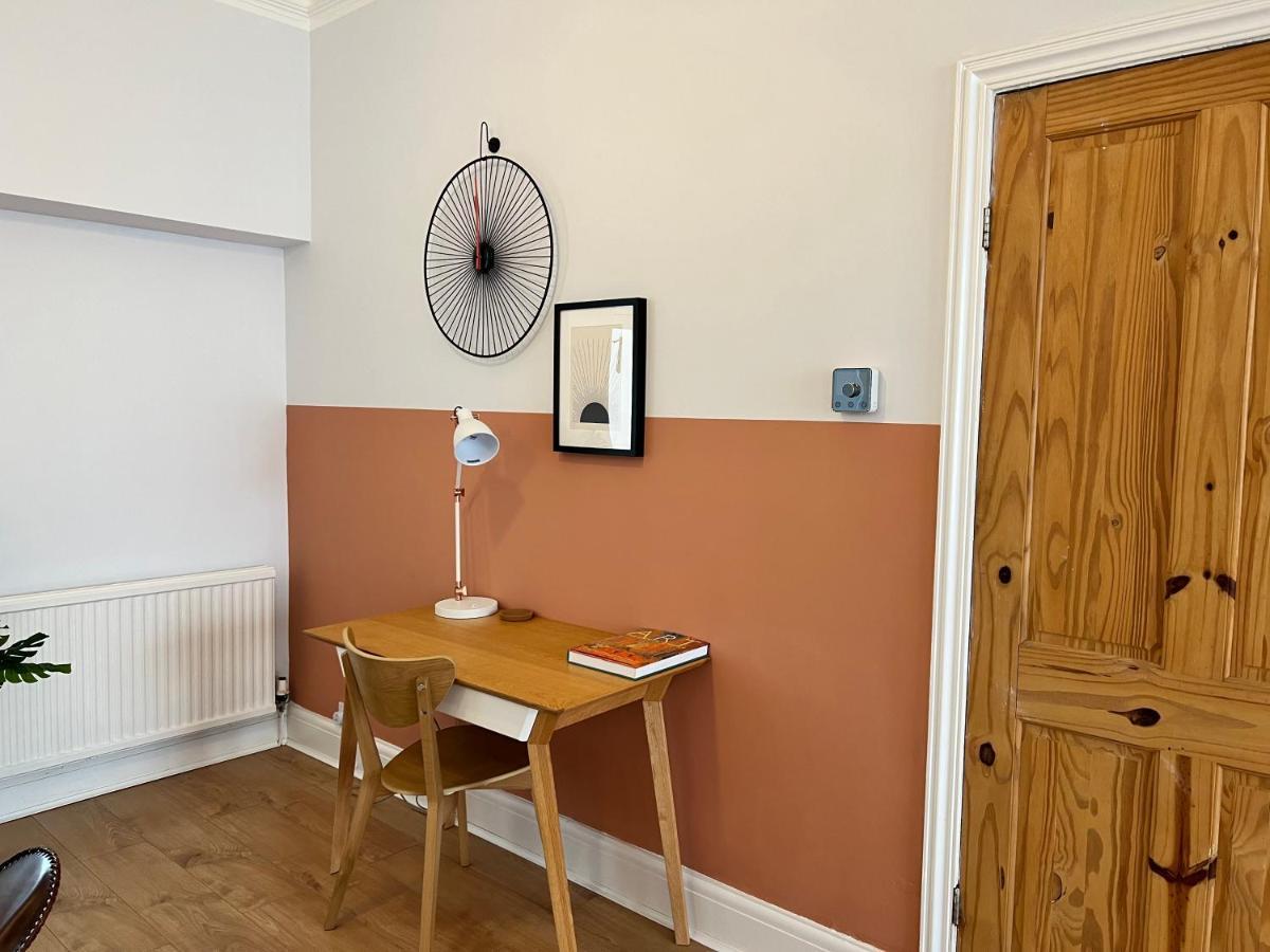 Taffs Mead House Location, Nr Stadium, Family Friendly Holiday home Cardiff